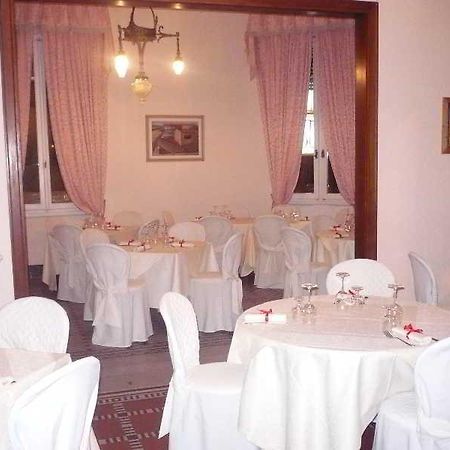 Hotel Apollo Viareggio Buitenkant foto